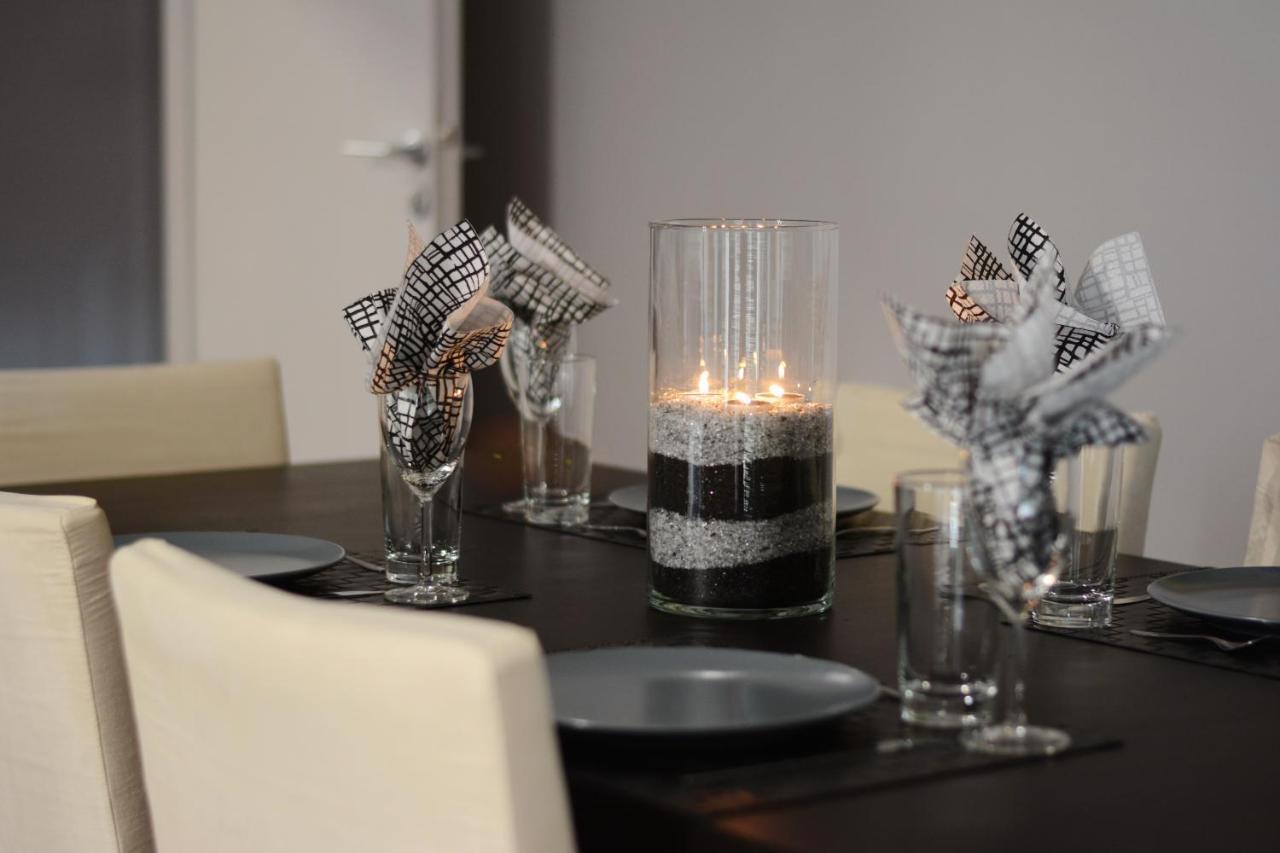 Modern & Classy Central Apartment Афіни Екстер'єр фото